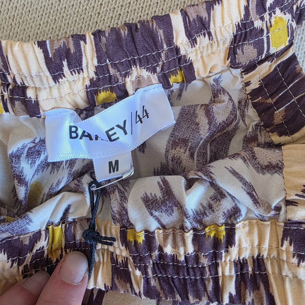 Bailey 44 One-Shoulder Aztec Print Crop Top w Elasticized Hem & Strap NWT S Med - Picture 3 of 9